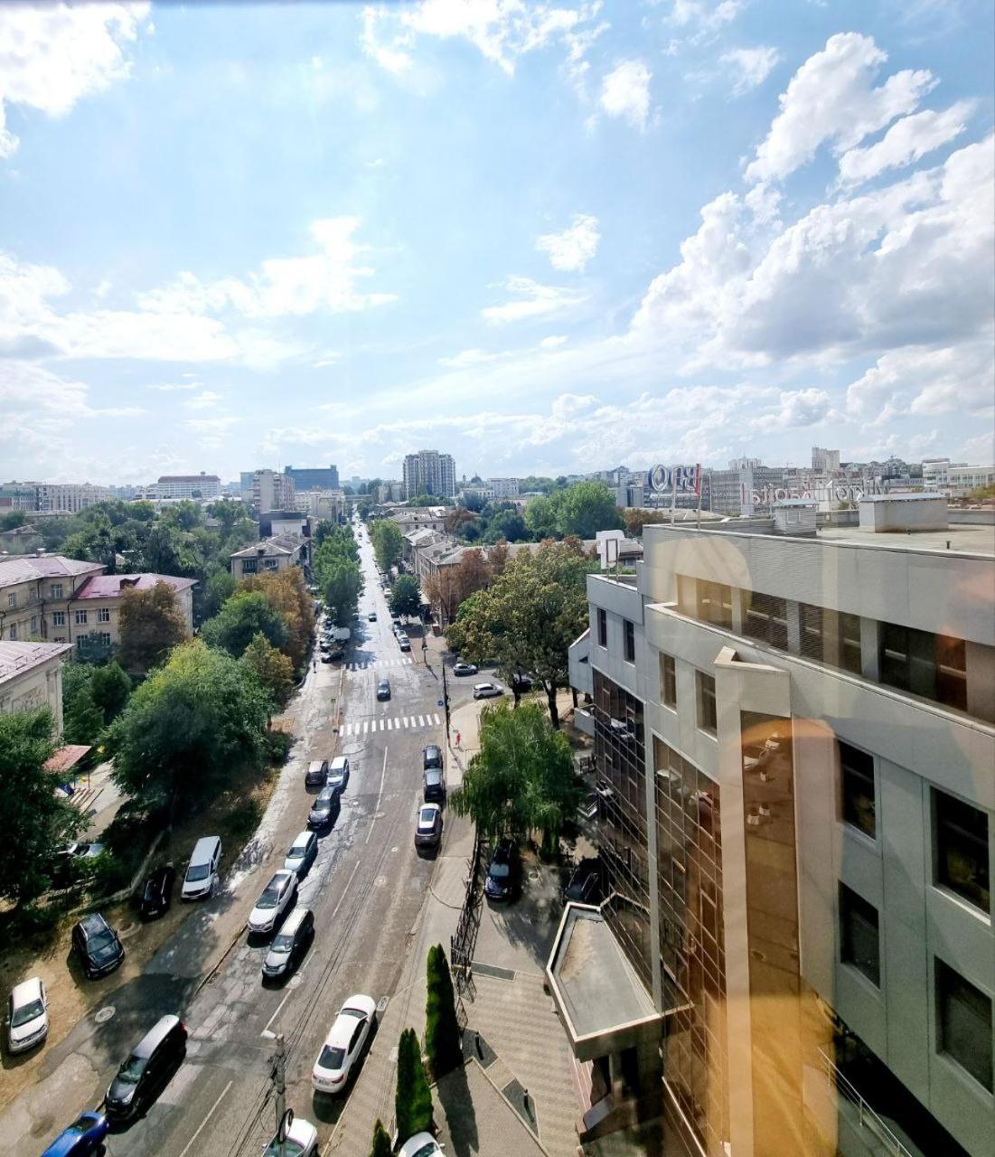 Perfect View Of The City Center تشيسيناو المظهر الخارجي الصورة